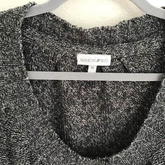 Fashion Bug knit sweater/jacket. Size medium. - Picture 3 of 7